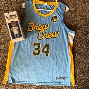 Milwaukee Brewer Giannis Jersey w/bobblehead